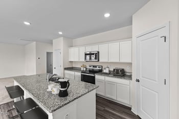 152 Gladstone Loop, Clayton, NC 27520