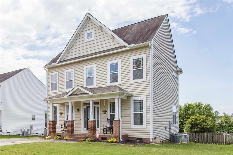 152 Haywood Ln, Clayton, NC 27527
