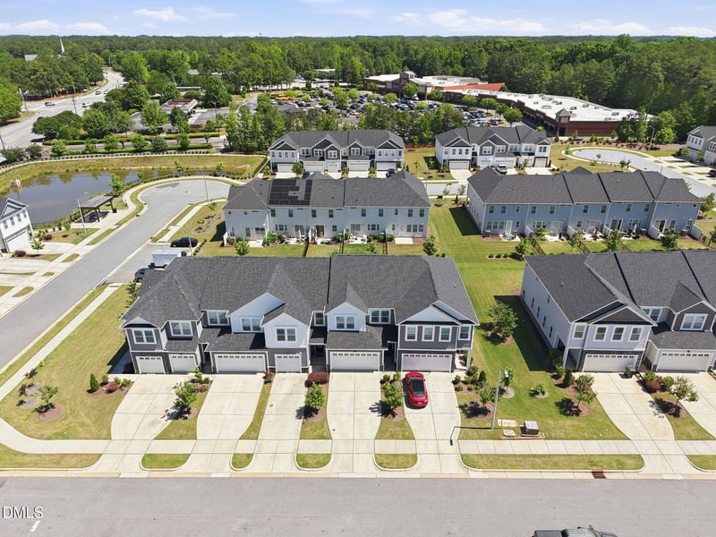 152 Roebuck Ln, Garner, NC 27529