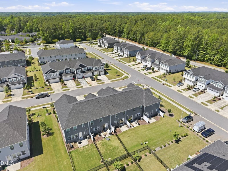 152 Roebuck Ln, Garner, NC 27529