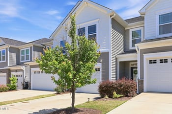152 Roebuck Ln, Garner, NC 27529