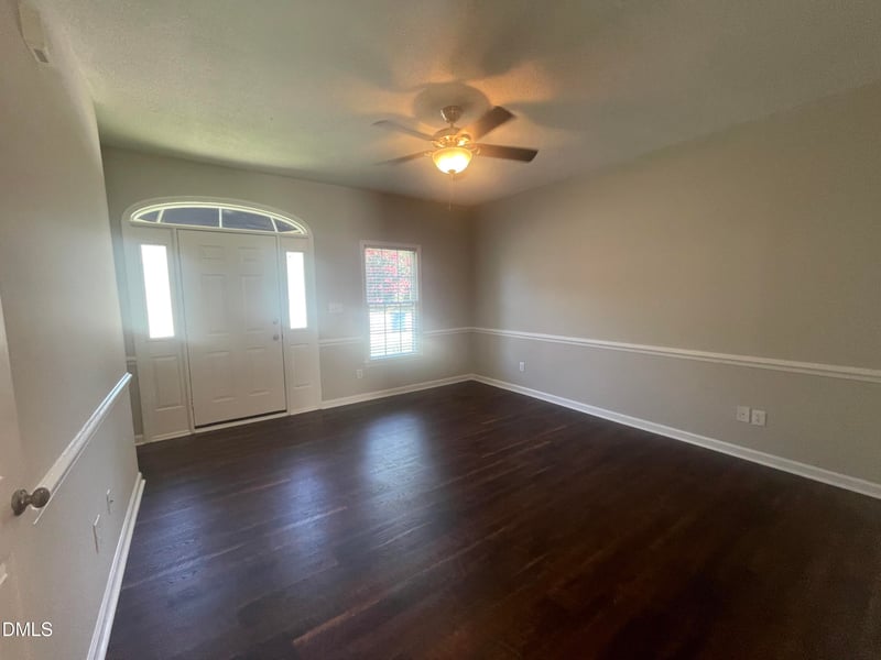 152 Rollingwood Dr, Dunn, NC 28334