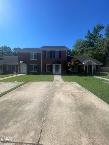152 Rollingwood Dr, Dunn, NC 28334