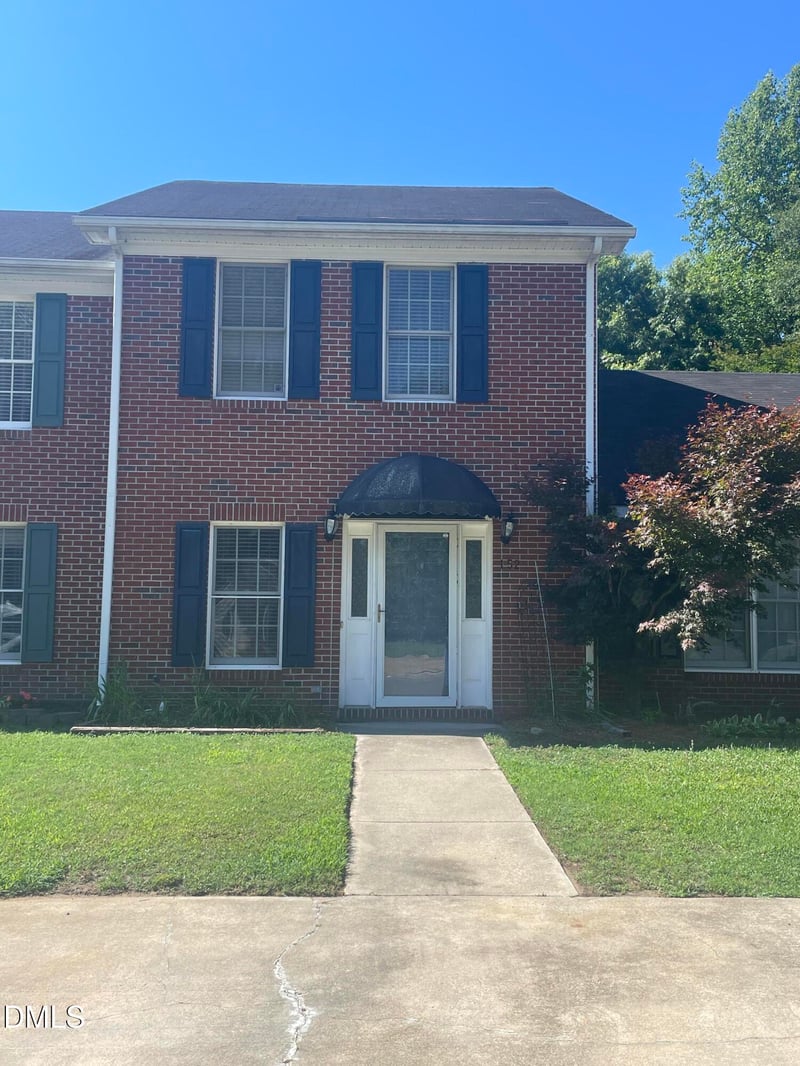 152 Rollingwood Dr, Dunn, NC 28334