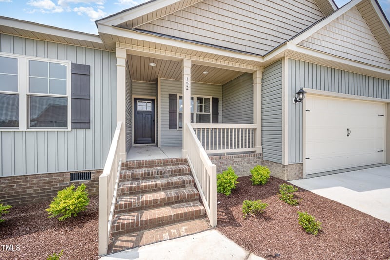152 Royal Ave, Selma, NC 27576