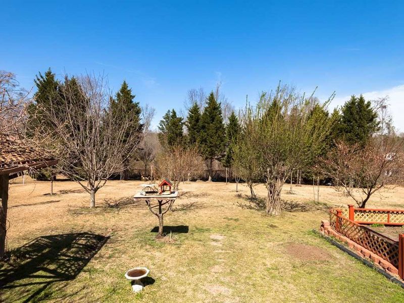 152 Sherman Lakes Dr, Fuquay Varina, NC 27526