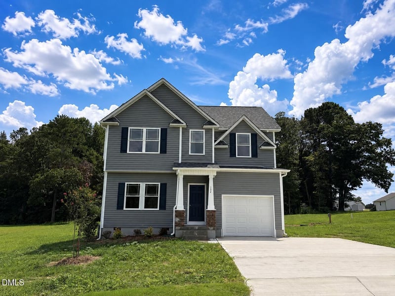 152 Shiloh Dr, Lillington, NC 27546