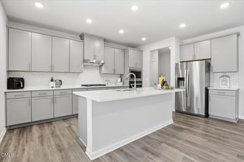 152 Squirrel Oaks Ln, Garner, NC 27529