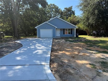 1520 Berriedale Dr, Fayetteville, NC 28304