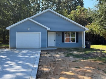 1520 Berriedale Dr, Fayetteville, NC 28304