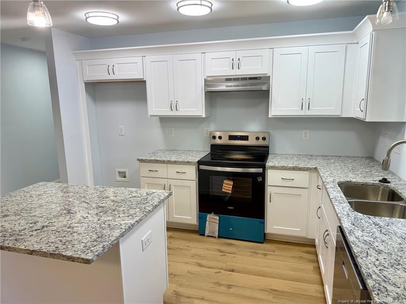 1520 Berriedale Dr, Fayetteville, NC 28304