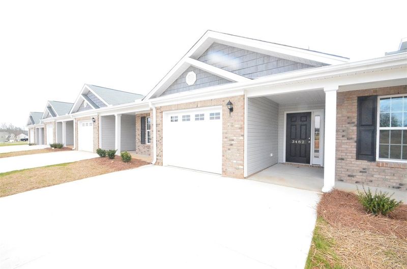 1520 Claridge Dr #End, Haw River, NC 27258