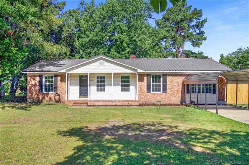 1520 Darvel Ave, Fayetteville, NC 28304