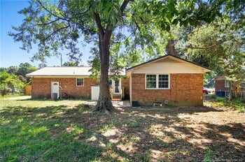 1520 Darvel Ave, Fayetteville, NC 28304