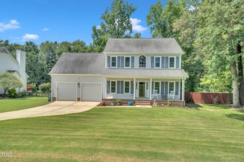 1520 Grassy Branch Dr, Fayetteville, NC 28304