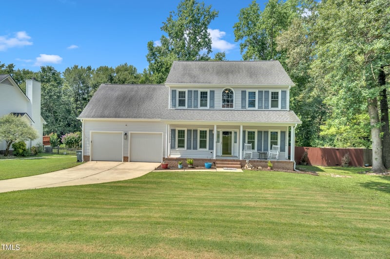 1520 Grassy Branch Dr, Fayetteville, NC 28304