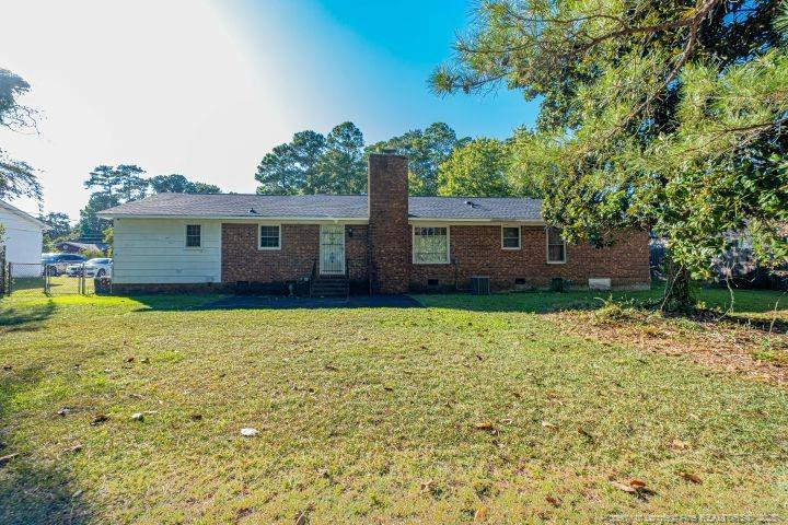 1520 Maggie St, Fayetteville, NC 28303