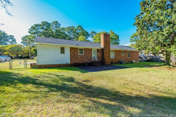 1520 Maggie St, Fayetteville, NC 28303
