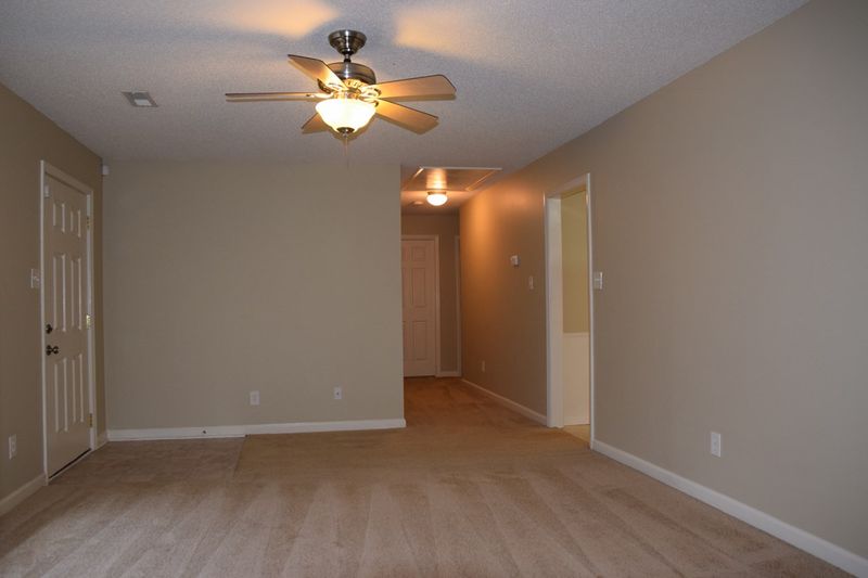 1520 Spring Forest Rd, Raleigh, NC 27615