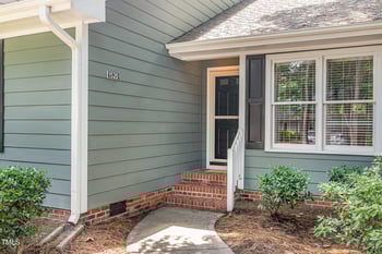 1520 Woodcroft Dr, Raleigh, NC 27609