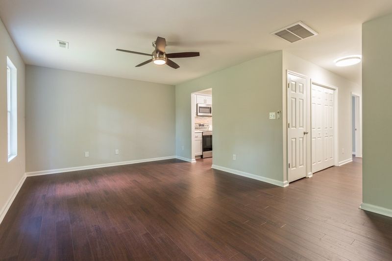 1521 Battery Dr, Raleigh, NC 27610