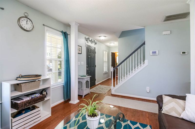 1521 Crag Burn Ln, Raleigh, NC 27604
