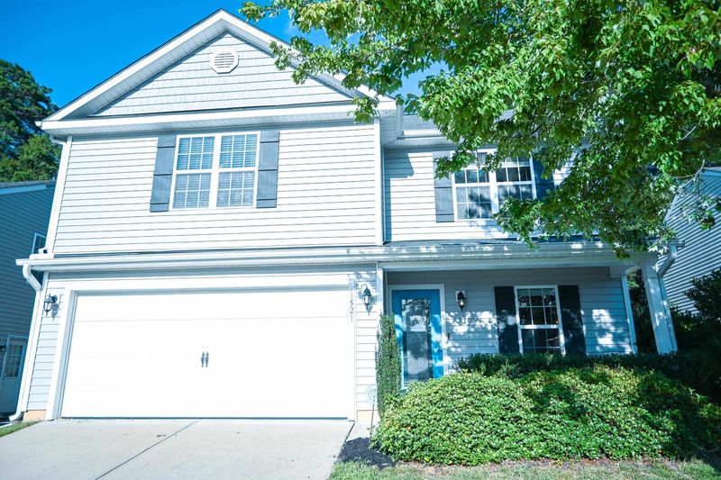 1521 Flowering Peach Trl, Raleigh, NC 27610