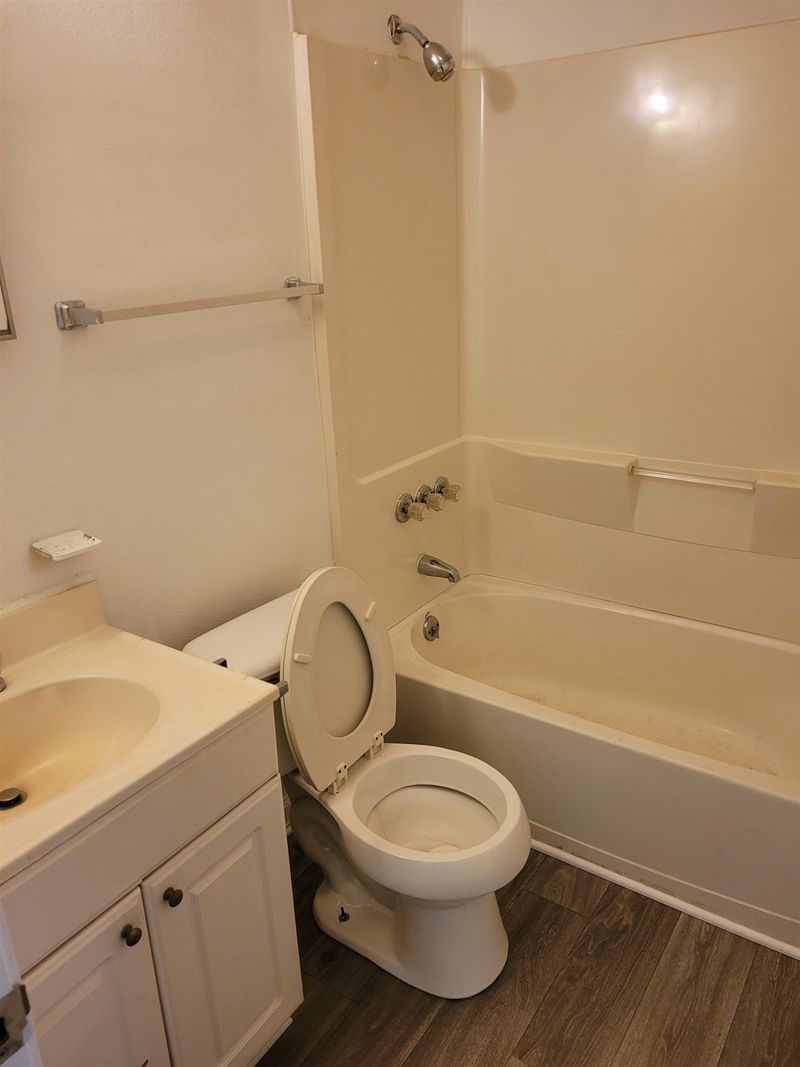 1521 James St, Durham, NC 27707