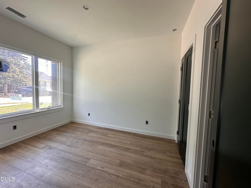 1521 Sunrise Ave, Raleigh, NC 27608