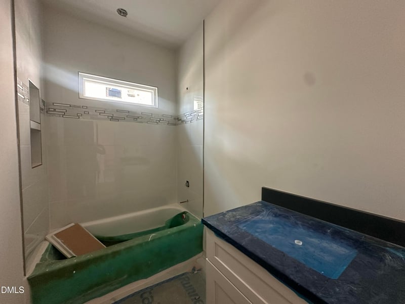1521 Sunrise Ave, Raleigh, NC 27608