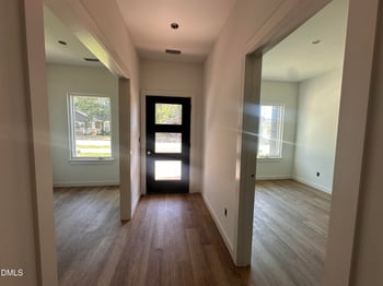 1521 Sunrise Ave, Raleigh, NC 27608