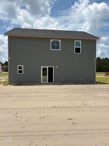 1522 Eastbay Dr, Fayetteville, NC 28312