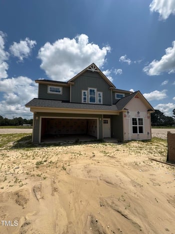 1522 Eastbay Dr, Fayetteville, NC 28312