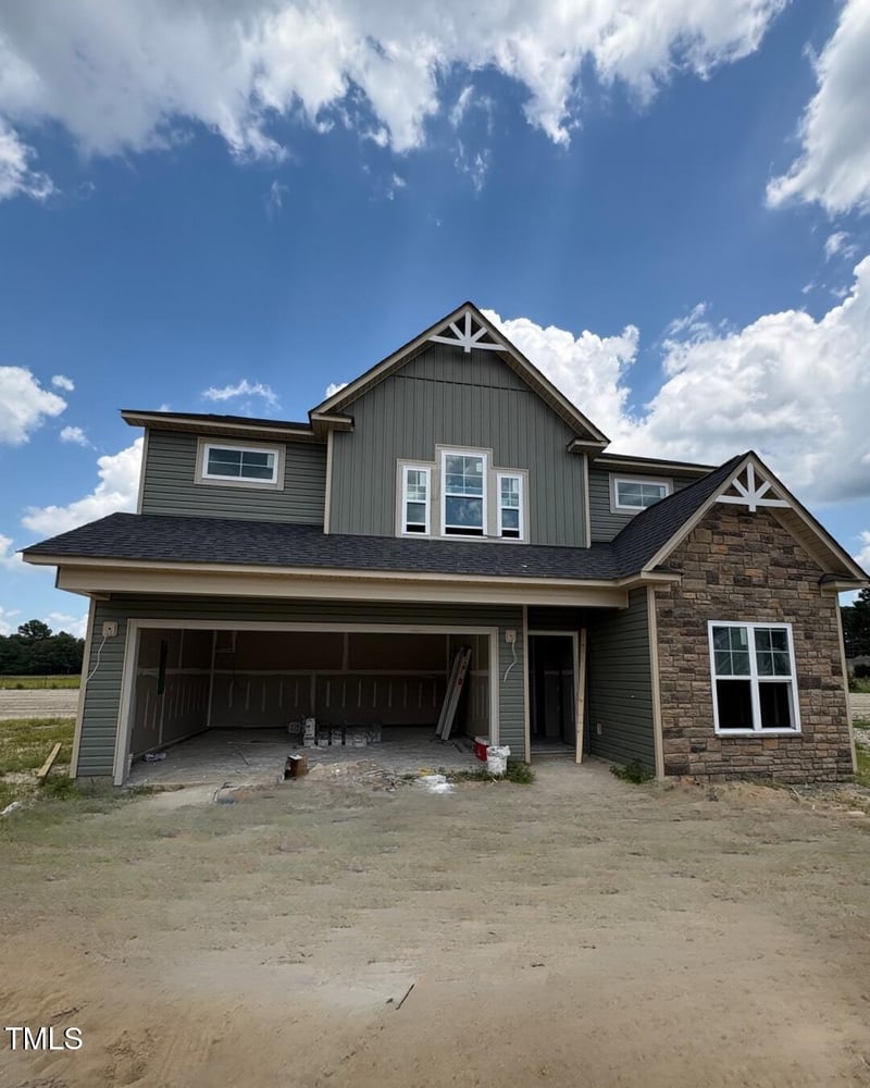 1522 Eastbay Dr, Fayetteville, NC 28312