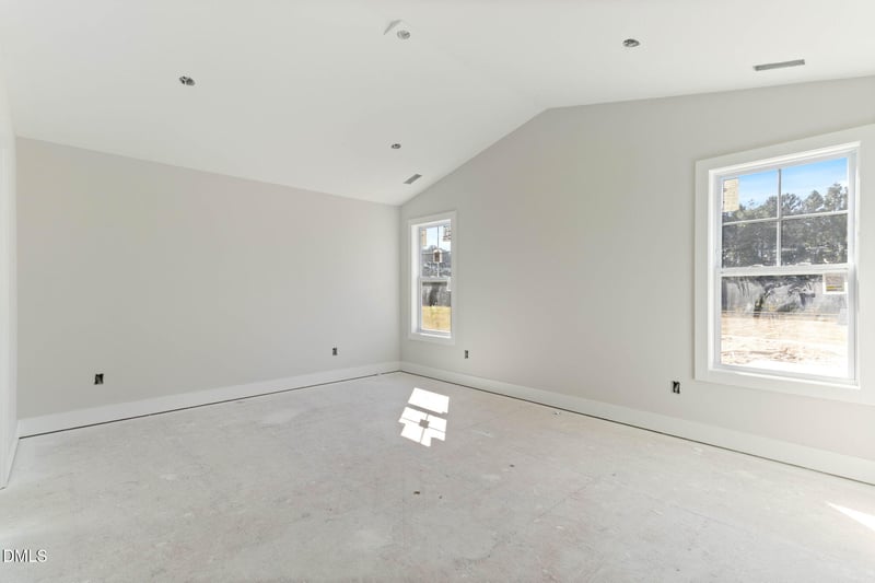 1522 Eastbay Dr, Fayetteville, NC 28312