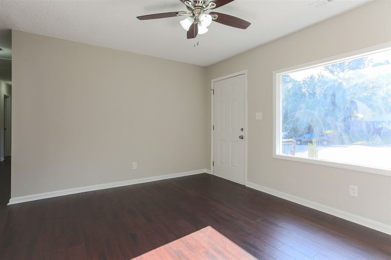 1522 Lantern Pl, Durham, NC 27707