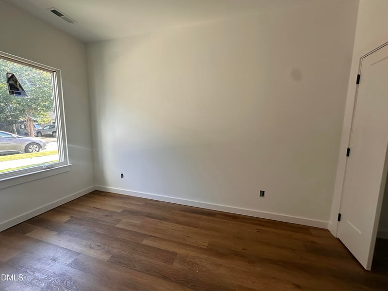 1523 12 Sunrise Ave, Raleigh, NC 27608