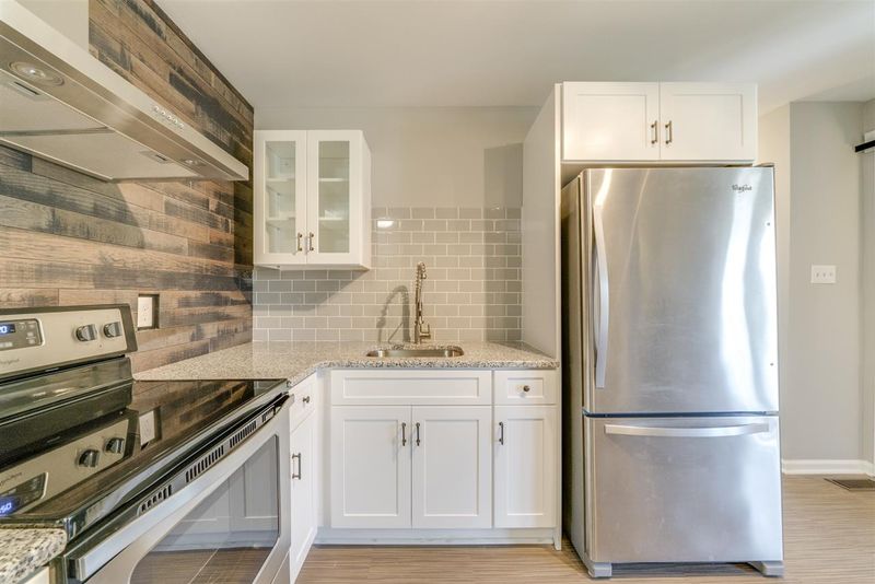 1523 Chapel Hill Rd, Durham, NC 27701