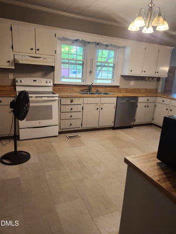 1523 Main St #11, Mebane, NC 27302