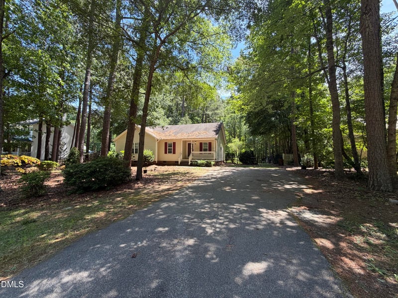 1523 Middle Ridge Dr, Willow Springs, NC 27592