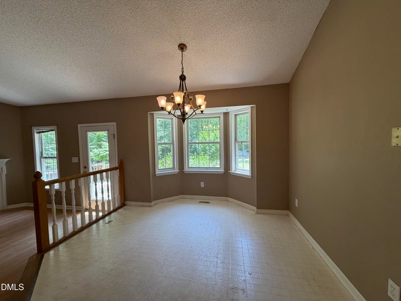 1523 Middle Ridge Dr, Willow Springs, NC 27592
