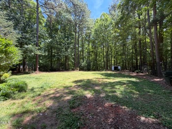 1523 Middle Ridge Dr, Willow Springs, NC 27592