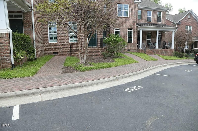 1523 Yarborough Park Dr, Raleigh, NC 27604