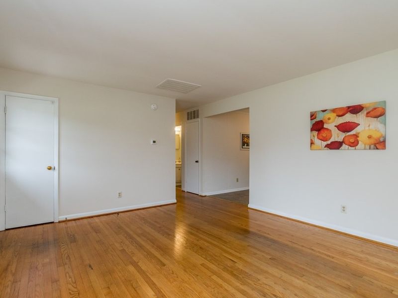 1524 Clermont Rd, Durham, NC 27713