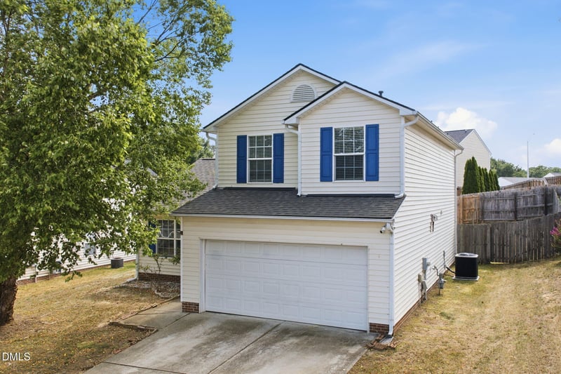 1524 Clover Ridge Ct, Raleigh, NC 27610