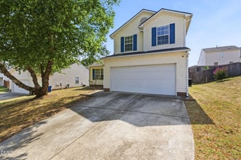 1524 Clover Ridge Ct, Raleigh, NC 27610