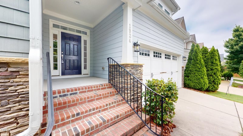 1524 Lily Creek Dr, Cary, NC 27518