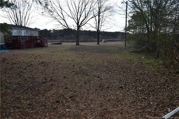 1524 Seabrook School Rd, Fayetteville, NC 28312