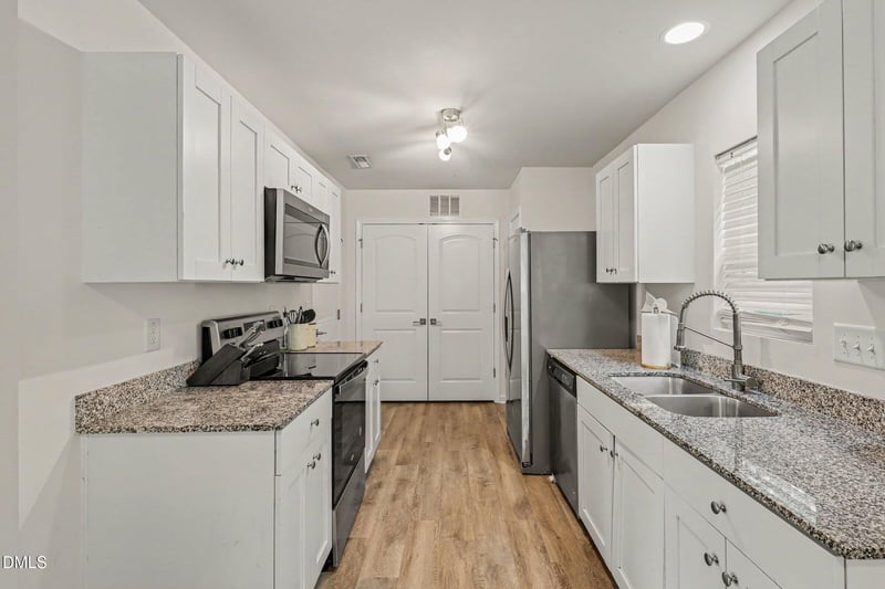 1524 Tamarino Dr, Raleigh, NC 27610