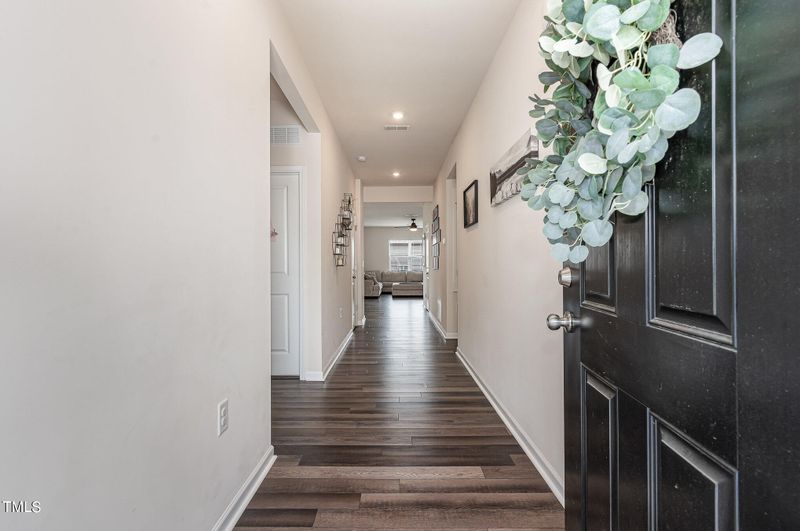 1525 Arapahoe Ridge Dr, Raleigh, NC 27604